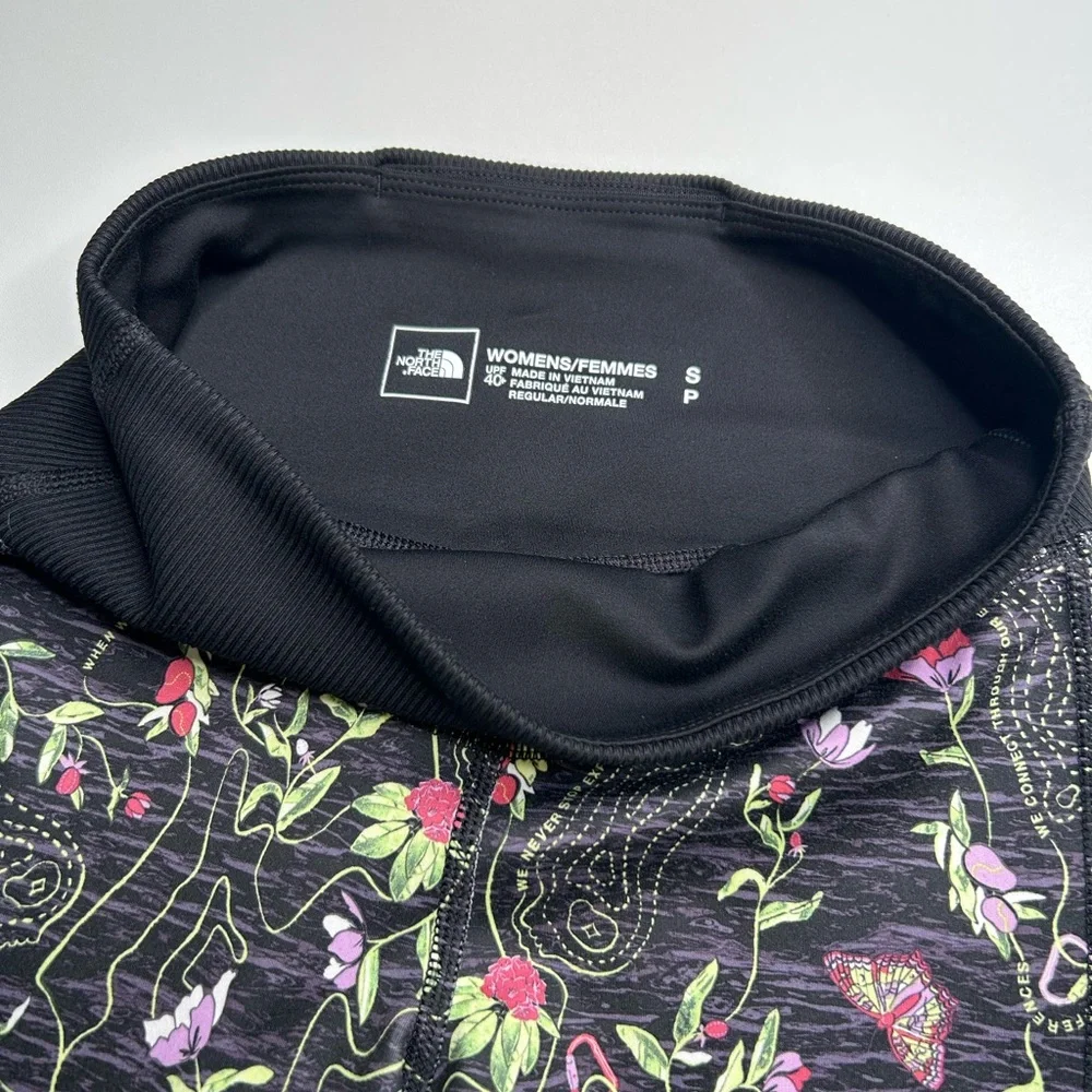 The North Face Black Floral Graphic Print Leggings Size Small‎ Active Gym Yoga